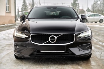 Volvo V60 II  Kombi 2.0 D3 150KM 2020 PIĘKNE V60 MOMENTUM PRO __ KUBEŁKOWE FOTELE, zdjęcie 5