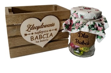 SLODKA SKRZYNKA DLA BABCI Z CUKIERKAMI UPOMINEK