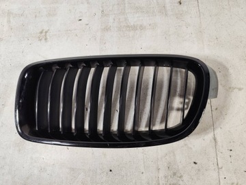BMW 3 F30 F31 LEVÝ PŘEDNÍ MŘÍŽKA LEDVINA MASKA ORIG. WLKP