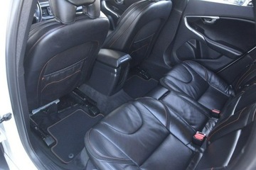 Volvo V40 II Hatchback 1.6 D2 115KM 2015 Volvo V40 1.6HDI Ocean Race nawi doinwestowany, zdjęcie 27