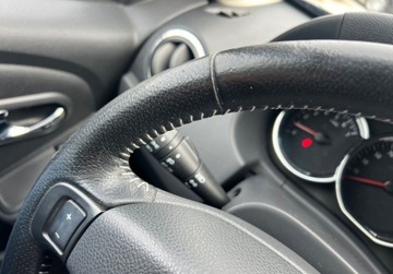 Dacia Duster I SUV Facelifting 1.2 TCe 125KM 2015 Dacia Duster 1.2Benz.125KM 6Bieg.Klima Navi Bluetooth Parktr.AluZima Oplac, zdjęcie 28