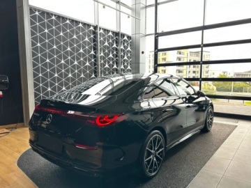 Mercedes CLA C118/X118 2025 MERCEDES-BENZ CLA 250+ AMG Line Sedan (272KM) 2025, zdjęcie 4