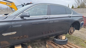 BMW Seria 7 F01 Sedan 750i 407KM 2012 BMW 7 (F01, F02, F03, F04) 750i 408 KM, zdjęcie 1