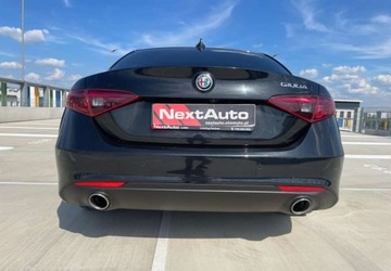 Alfa Romeo Giulia II Sedan Facelifting 2.0 Turbo 200KM 2022 Alfa Romeo Giulia 2.0TURBO *DesignSPORT*Pamięć *SalonPL*SerwisASO *FV23%, zdjęcie 6