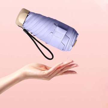 Розы и фиолетовый складной зонтик