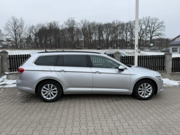 Volkswagen Passat B8 Variant 2.0 TDI BlueMotion SCR 150KM 2019 Volkswagen Passat 2,0 tdi 150 ps ładny swieżo, zdjęcie 3