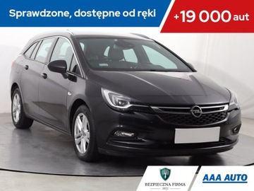 Opel Astra K Sports Tourer 1.6 CDTI 136KM 2016 Opel Astra 1.6 CDTI, Salon Polska, Navi, Klima