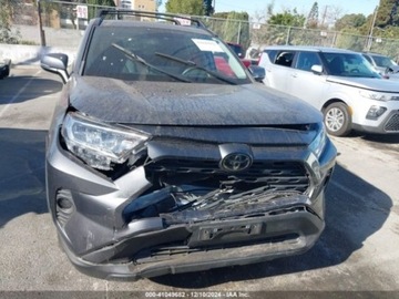 Toyota 2021 Toyota RAV4 2021r., XLE Premium, od ubezpieczalni 2.5 Benzyna 203KM, zdjęcie 1