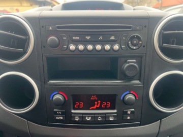 Peugeot Partner II 2018 Peugeot Partner Osobowy Niski Przebieg Klimatyzacja Parktronic El.Szyby El, zdjęcie 13