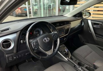 Toyota Auris II Touring Sports Hybrid 135 136KM 2014 Toyota Auris Toyota Auris 1.8 Hybryda 136KM, zdjęcie 30