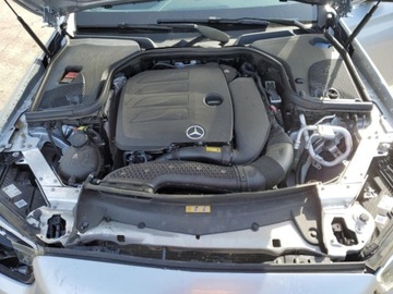 Mercedes Klasa E W213 2021 Mercedes-Benz Klasa E 2021r., 350 4MATIC, od ubezpieczalni 2.0 Benzyna, zdjęcie 10