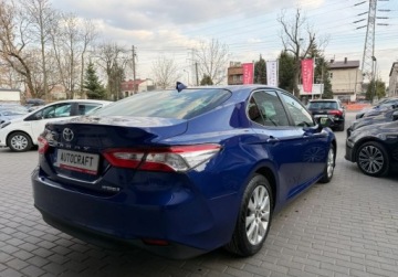 Toyota Camry IX Sedan 2.5 Hybrid Dynamic Force 218KM 2019 Toyota Camry salon Polska, FV-VAT23 2.5 Hybryda 218KM, zdjęcie 30