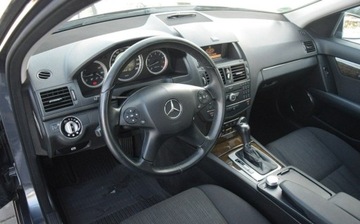 Mercedes Klasa C W204 Limuzyna 1.8 180 K 156KM 2009 Mercedes-Benz Klasa C 1.6B Kompresor Navi Oryginal Lakier 2 Kpl Kol Sprowa, zdjęcie 27