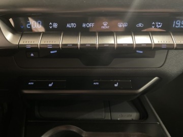 Lexus UX 2019 Lexus UX 250h Prestige 2WD Lexus UX 250h Prestige+, zdjęcie 14
