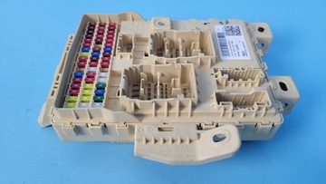 KIA SPORTAGE V 23r БЛОК ПРЕДОХРАНИТЕЛЕЙ 91950-CJ220