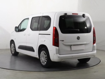 Opel Combo E Kombivan 1.2 Turbo 110KM 2019 Opel Combo 1.2 Turbo, Salon Polska, Serwis ASO, zdjęcie 3
