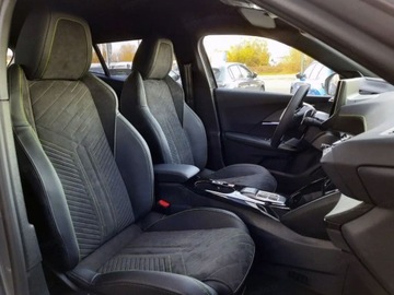 Peugeot 2008 II 2026 Od ręki - GT Exclusive 1.2 PureTech mHEV 145KM / Pakiet Advanced Grip, zdjęcie 3