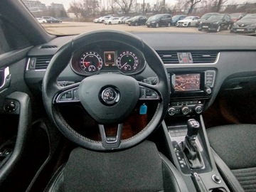Skoda Octavia II Kombi Facelifting 2.0 TDI CR DPF 170KM 2013 SKODA OCTAVIA II Combi VRS ABT, DSG, Bogate wyposażenie, 2.0 TDI 210KM, zdjęcie 8