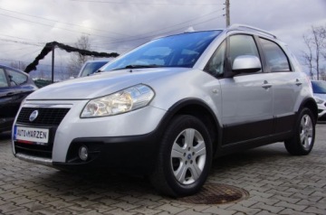 Fiat Sedici 1.6 i 16V 107KM 2006 Fiat Sedici 1.6 Benzyna 107 KM, 4x4, Klimatronic, Hak, Relingi, Alu 1.6, zdjęcie 3