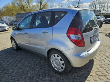 Mercedes Klasa A W169 Coupe 2.0 180 CDI 109KM 2012 Mercedes A 180 2,0 diesel 109KM, zdjęcie 3