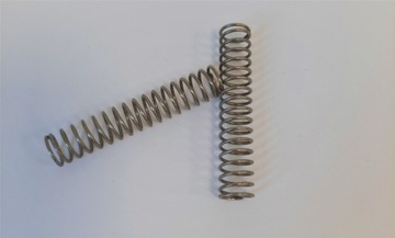 SPRĘŻYNA NACISKOWA d=1,3 * Dz=13,5 * L=70 - 5 szt.