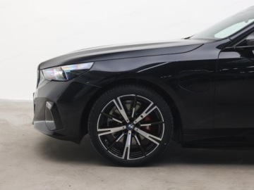BMW Seria 5 G90-91 2025 BMW Seria 5 Touring 530e xDrive Sport Combi 2.0 (299KM) 2025, zdjęcie 11