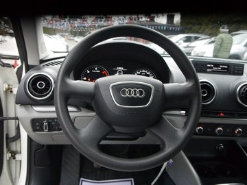 Audi A3 8V Hatchback 3d 1.6 TDI clean diesel 110KM 2014 Audi A3 3-drzwiowe Stan bdb Gwarancja, zdjęcie 15