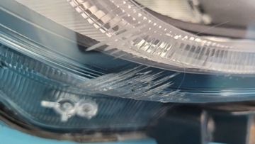 KIA STONIC 17r ФОНАРЬ ПЕРЕДНИЙ ПРАВЫЙ 92102-H8