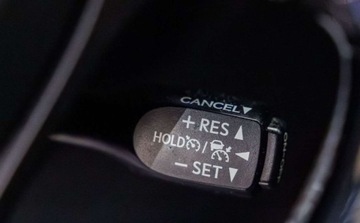 Toyota C-HR I Crossover Facelifting 2.0 Hybrid Dynamic Force 184KM 2023 Toyota C-HR 2.0 Hybrid GR Sport 2.0 Hybryda 184KM, zdjęcie 34