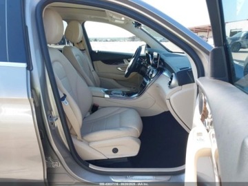 Mercedes GLC C254/X254 2022 Mercedes-Benz GLC 300 Suv 2022 2.0l 2.0 Benzyna 255KM, zdjęcie 10