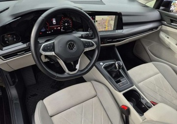 Volkswagen Golf VIII Variant 2.0 TDI 115KM 2021 Volkswagen Golf SalonPL 2.0TDI 115KM Style LED Plus Alu17 Masaz Pakiety AC, zdjęcie 8