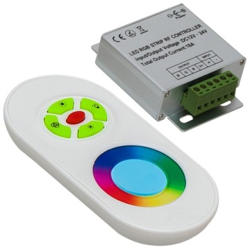 STEROWNIK KONTROLER RGB DO TAŚM LED PILOT RF 12V
