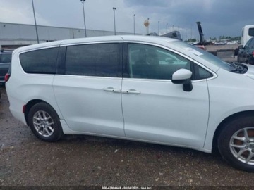 Chrysler Voyager V 2023 Chrysler Voyager Lx fwd 3.6 Benzyna 287KM, zdjęcie 8