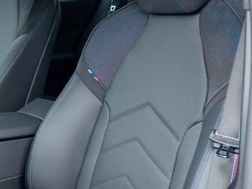 BMW Seria 5 G90-91 Touring 2.0 520d 197KM 2025 BMW Seria 5 520d xDrive Sport Sedan 2.0 (197KM) 2025, zdjęcie 4