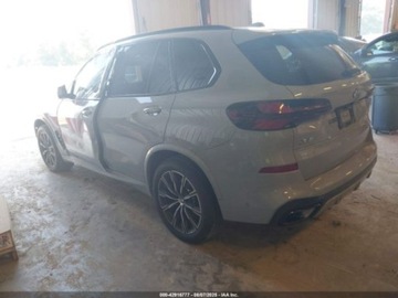 BMW X5 G05 2024 BMW X5 xDrive40i 2024 3.0l 3.0 Benzyna 375KM, zdjęcie 3