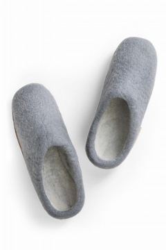 KAPCIE WEŁNIANE CHODAKI Z PODESZWĄ FELTINESS 42
