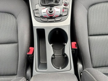 Audi A4 B8 Limousine Facelifting 1.8 TFSI 170KM 2013 Audi A4 Limousine 1.8 benzyna 170 KM manual Xenony, zdjęcie 24