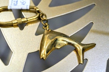 ЛАТУННЫЙ БРЕЛОК - ДЕЛЬФИН