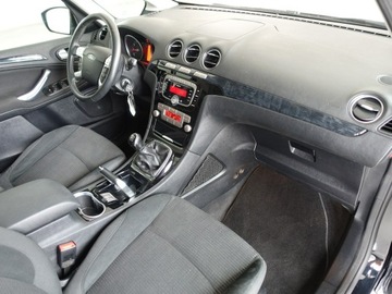 Ford Galaxy III Van 2.0 Duratec Flexifuel 145KM 2010 Ford Galaxy 2.0, zdjęcie 21