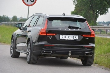 Volvo V60 II  Kombi 2.0 D4 190KM 2019 Volvo V60 Cross Country 2.0D D4 nawi 4x4 automat, zdjęcie 4