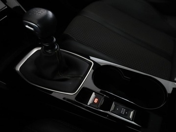 Peugeot 2008 II SUV 1.2 PureTech 130KM 2020 Peugeot 2008 GT-Line virtual navi kamera Bluetooth, zdjęcie 29