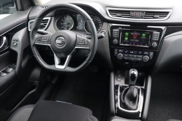 Nissan Qashqai II Crossover Facelifting 1.3 DIG-T 158KM 2020 Nissan Qashqai 1.3 DIG-T, Salon Polska, zdjęcie 6