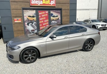 BMW Seria 5 F10-F11 Limuzyna Facelifting 528i 245KM 2015 BMW Seria 5 4x4 528i 245 KM 2015r Bogaty Warszawa 2.0 Benzyna 245KM