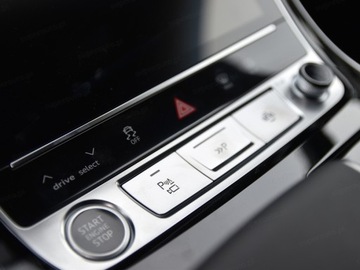 Audi Q7 II 2025 AUDI Q7 55 TFSI e quattro S Line Suv 3.0 (394KM) 2025, zdjęcie 16