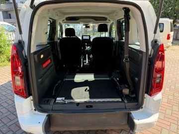 Opel Combo E Kombivan 1.5 Diesel 131KM 2021 Opel Combo niepełnosprawnych rampa inwalida 2021, zdjęcie 6