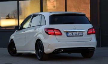 Mercedes Klasa B W246 Sports Tourer Facelifting 1.6 200 156KM 2016 Mercedes-Benz Klasa B Mercedes-Benz Klasa B 200 UrbanStyle Edition 1.6, zdjęcie 5
