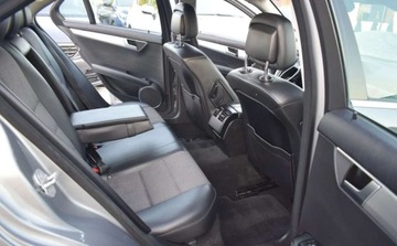 Mercedes Klasa C W204 Limuzyna Facelifting 180 CDI BlueEFFICIENCY 120KM 2011 Mercedes-Benz Klasa C Mercedes-Benz Klasa C 180 CDI 7G-TRONIC Avantgarde E, zdjęcie 9