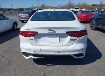 Jaguar XE 2020 Jaguar XE 2020, 2.0L, 4x4, R-DYNAMIC S, od ubezpieczalni, zdjęcie 8