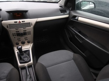 Opel Astra H Kombi 1.3 CDTI ecoFLEX 90KM 2008 Opel Astra 1.3 CDTI, Klima,ALU, El. szyby, zdjęcie 7