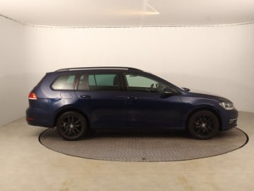 Volkswagen Golf VII Variant Facelifting 1.6 TDI-CR DPF BMT 115KM 2017 VW Golf 1.6 TDI, Klima, Klimatronic, Tempomat, zdjęcie 5